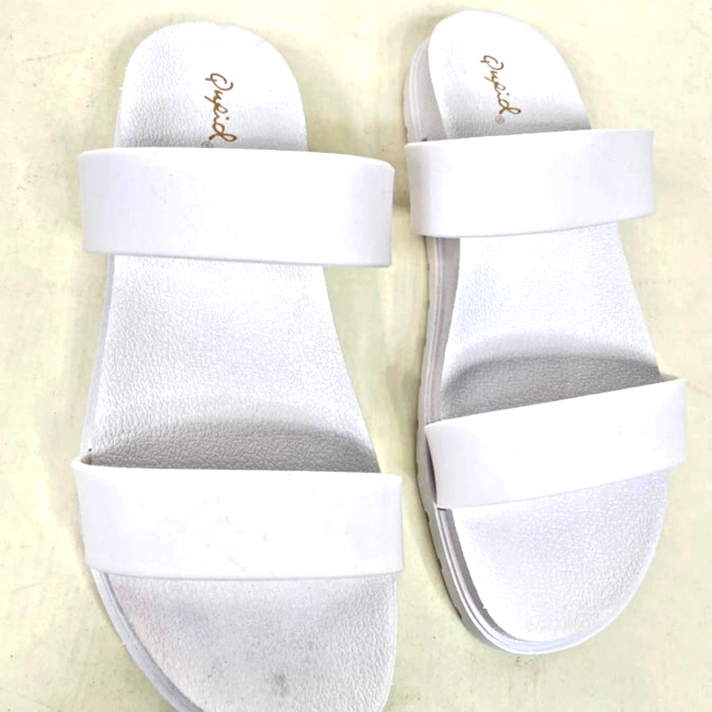 QUPID white 2 strap sandal size 7